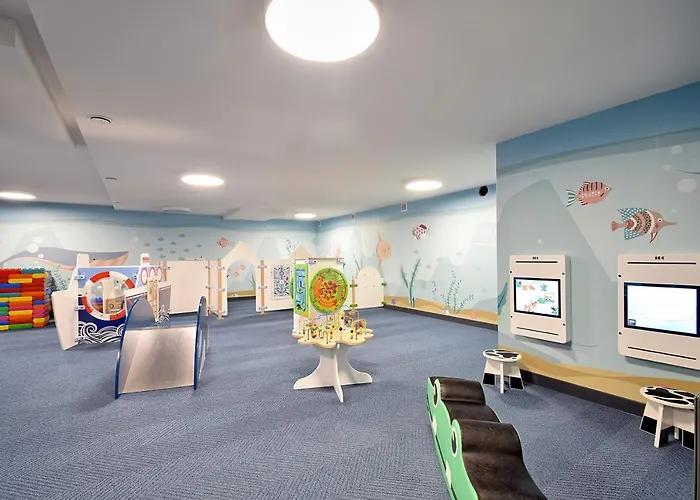 Nadmorskie Tarasy Deluxe Apartment *